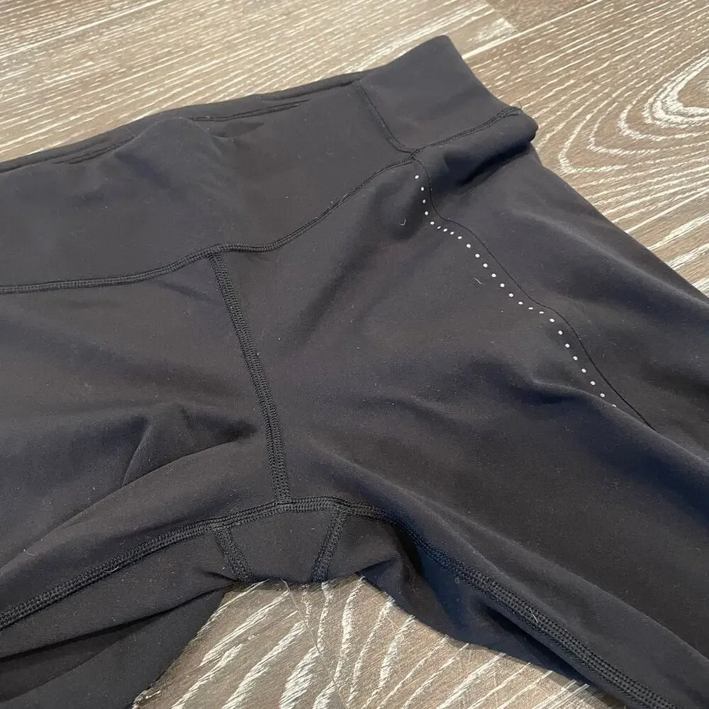 Lululemon Extra Mile Crop Reflective 23” Black Leggings Women Size 8